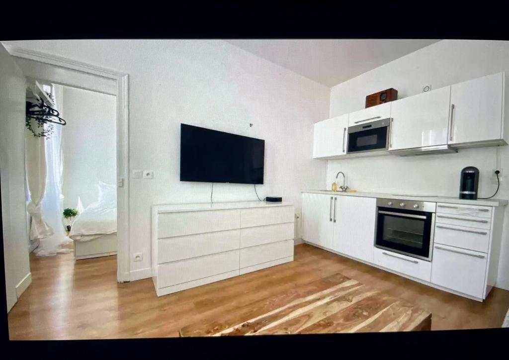 Cute One Bedroom In Le Marais Paris Eksteriør billede