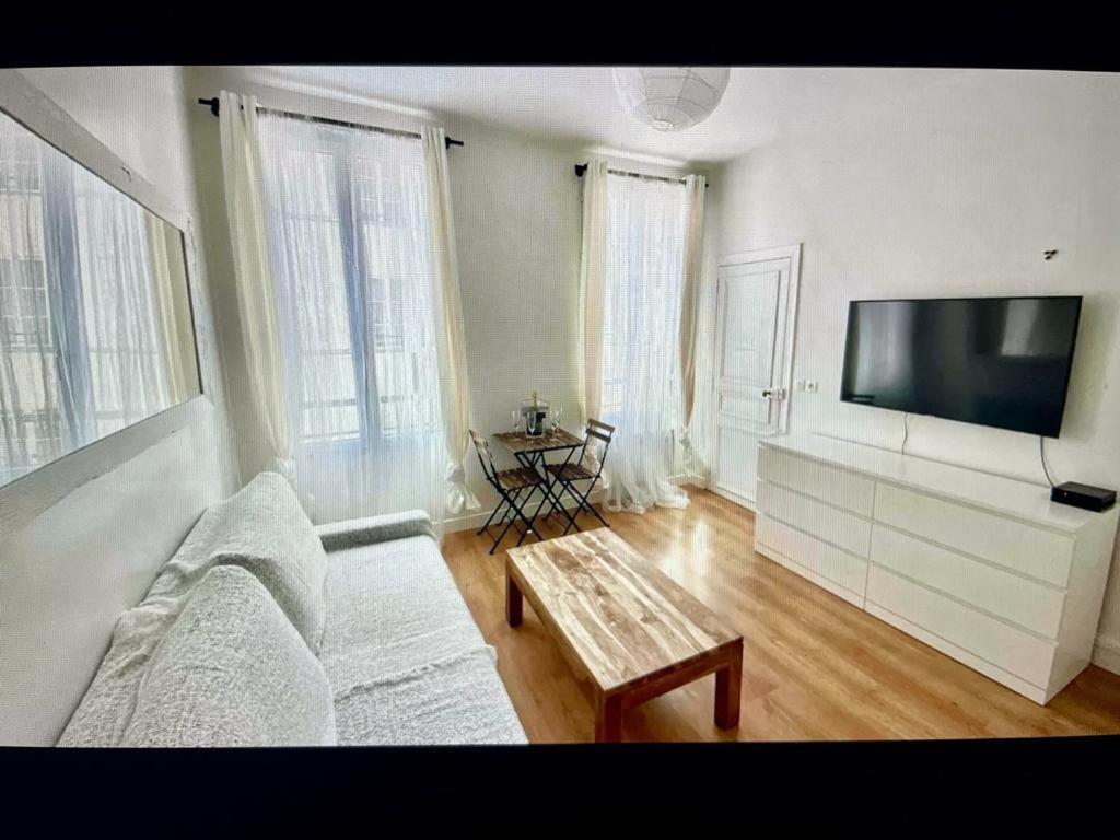 Cute One Bedroom In Le Marais Paris Eksteriør billede