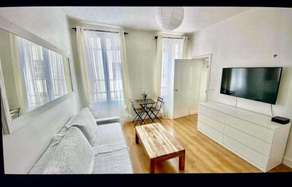 Cute One Bedroom In Le Marais Paris Eksteriør billede