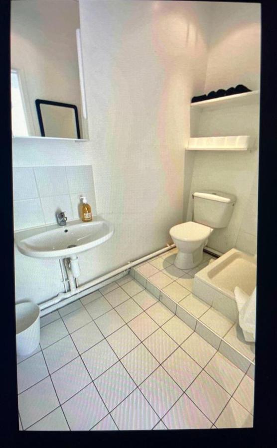 Cute One Bedroom In Le Marais Paris Eksteriør billede